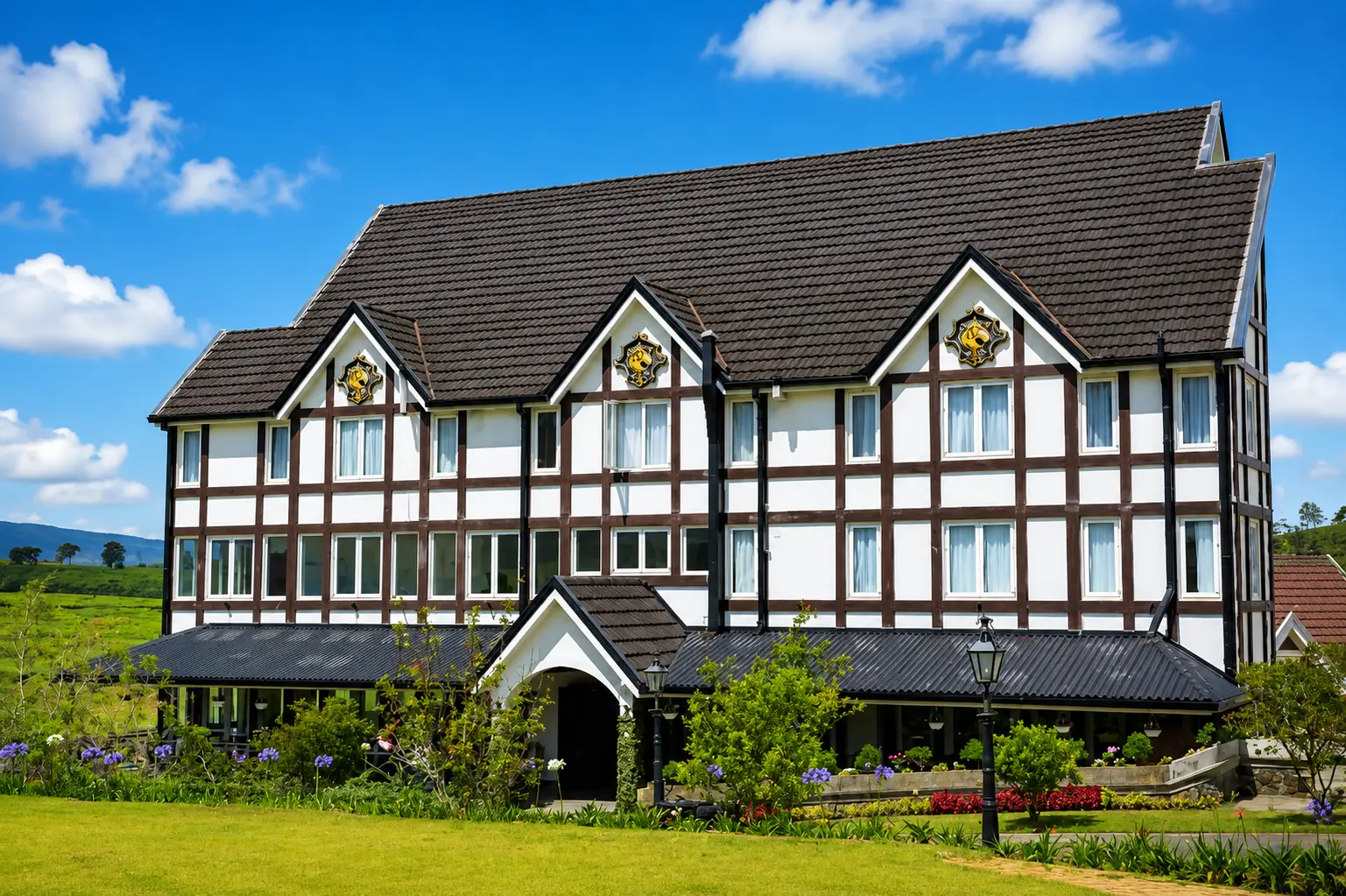 Pedro Barn Hotel — Tudor-style exterior at Little England Cottages, Nuwara Eliya